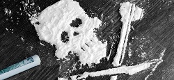 Cocaine-in-the-silhouette-of-a-skull_web-1